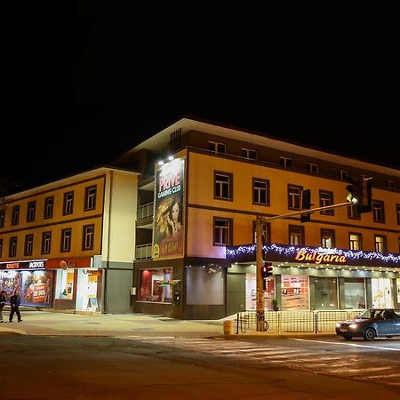 Hotel Bulgaria Kurdzhali Bagian luar foto