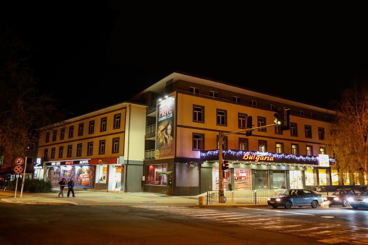 Hotel Bulgaria Kurdzhali Bagian luar foto