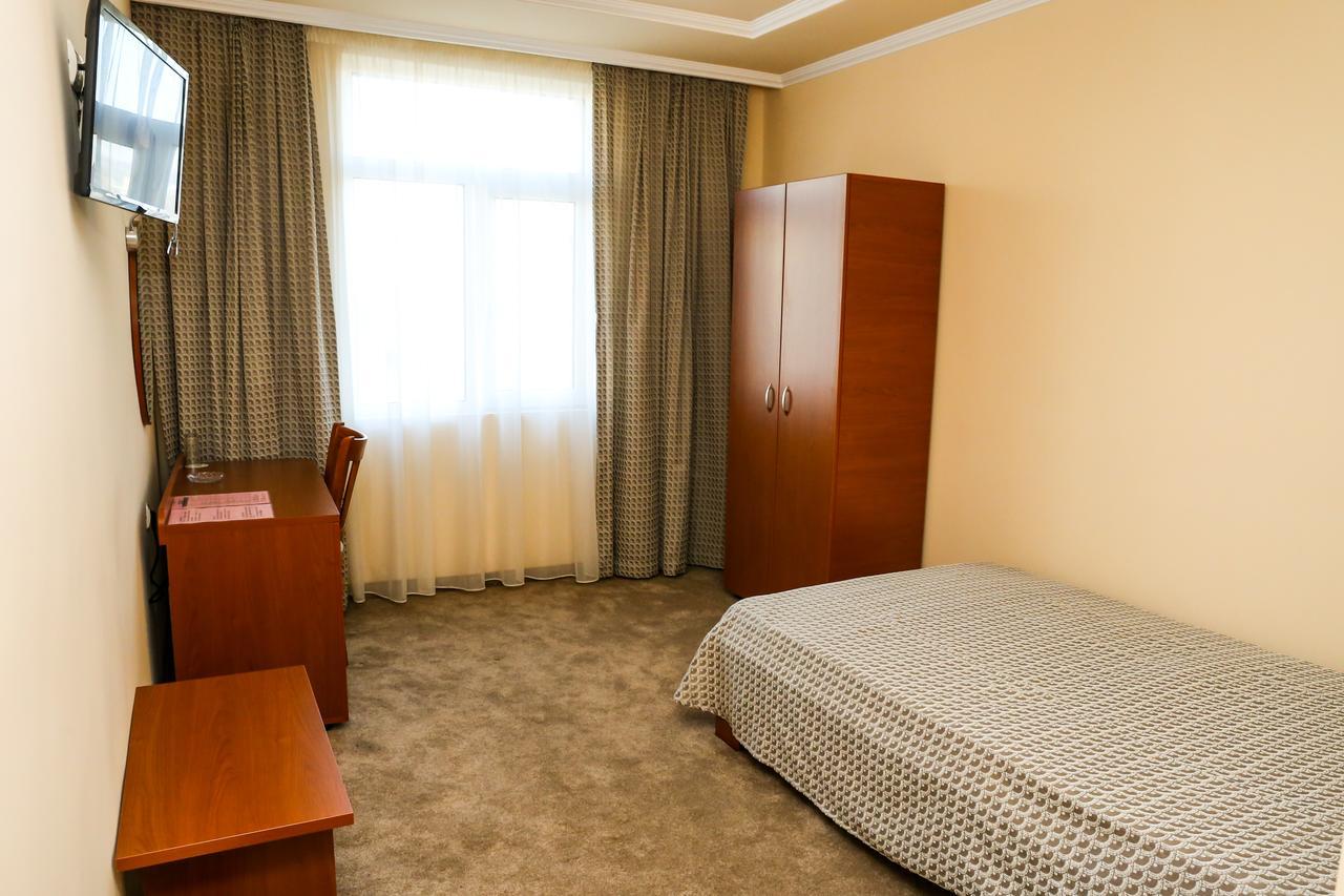 Hotel Bulgaria Kurdzhali Ruang foto